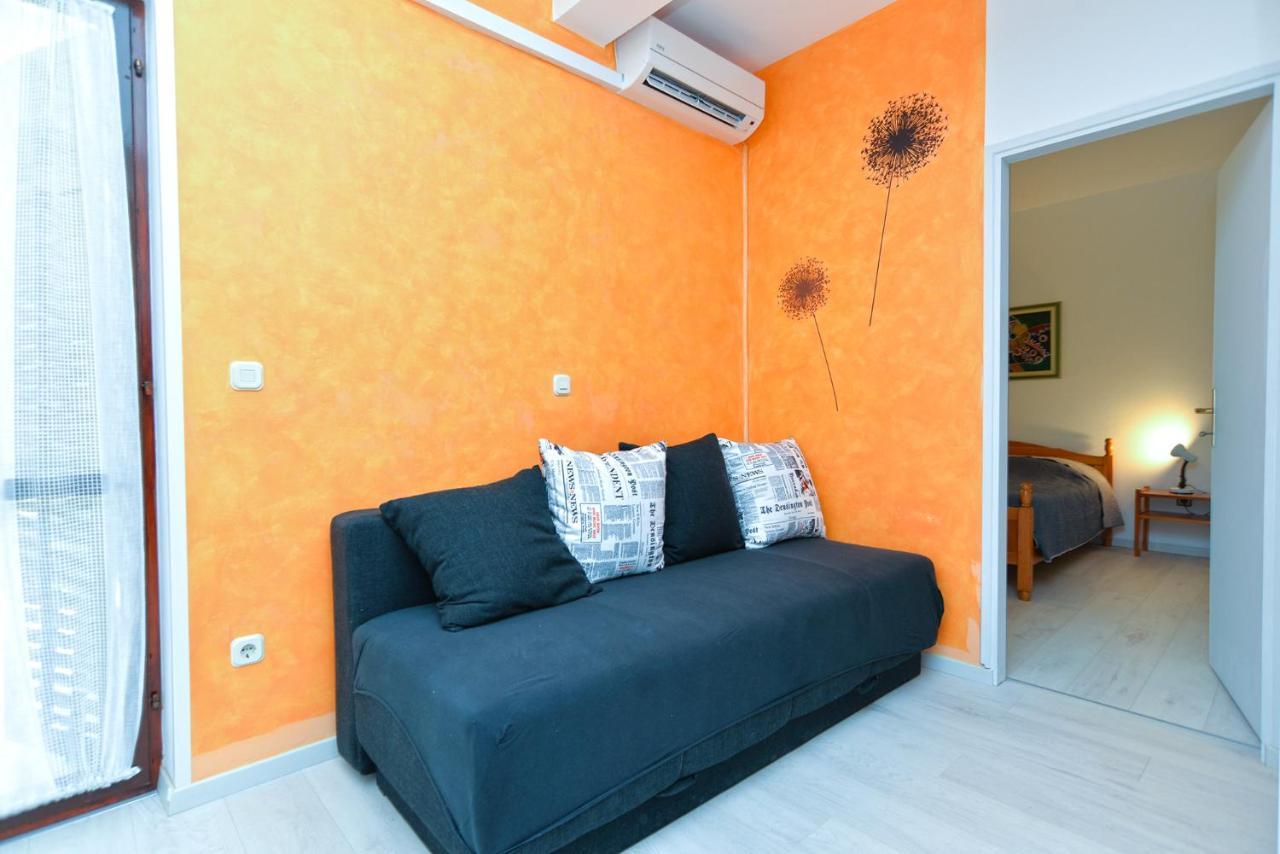 Stana 242 Apartament